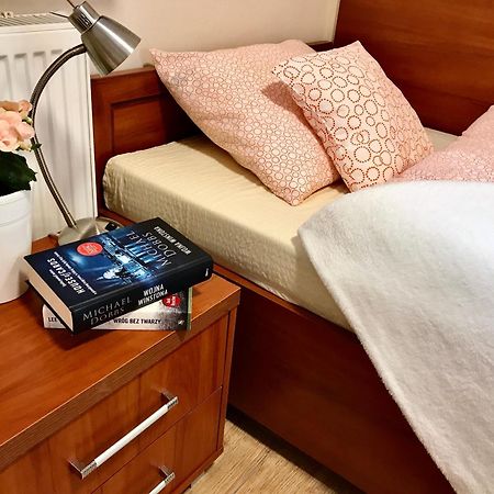 Apartamenty Winniczki ポビエロボ エクステリア 写真