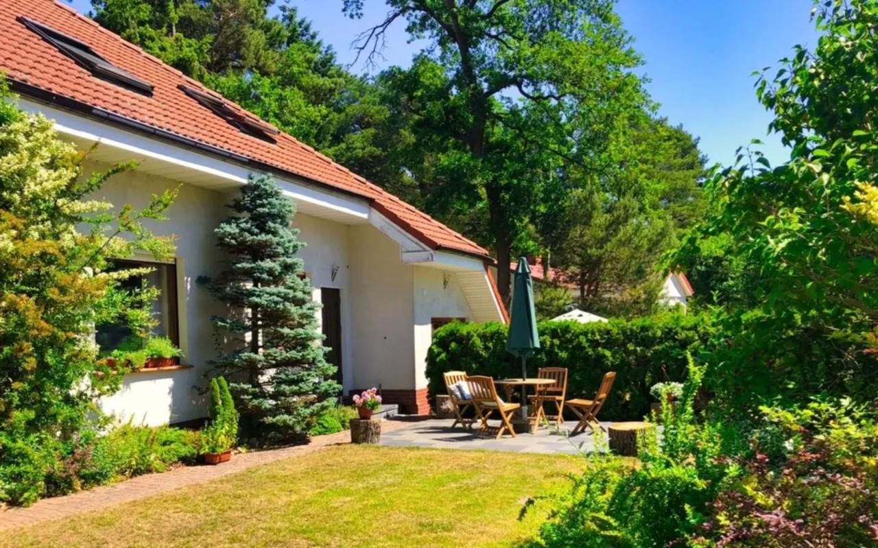 Apartamenty Winniczki ポビエロボ エクステリア 写真